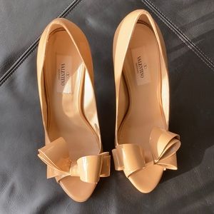 Valentino High Heels With Bow